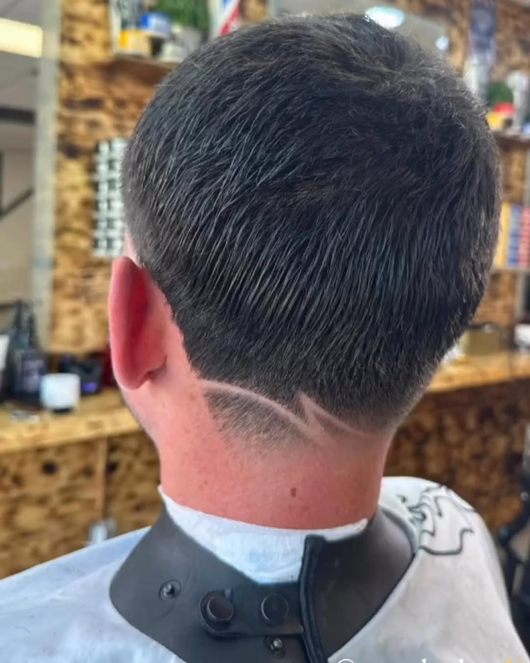 Réalisation coupe French Barber